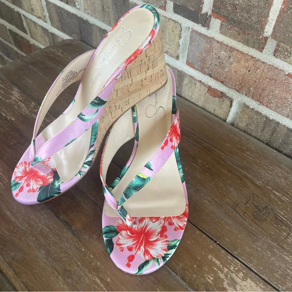 Jessica Simpson worn very
